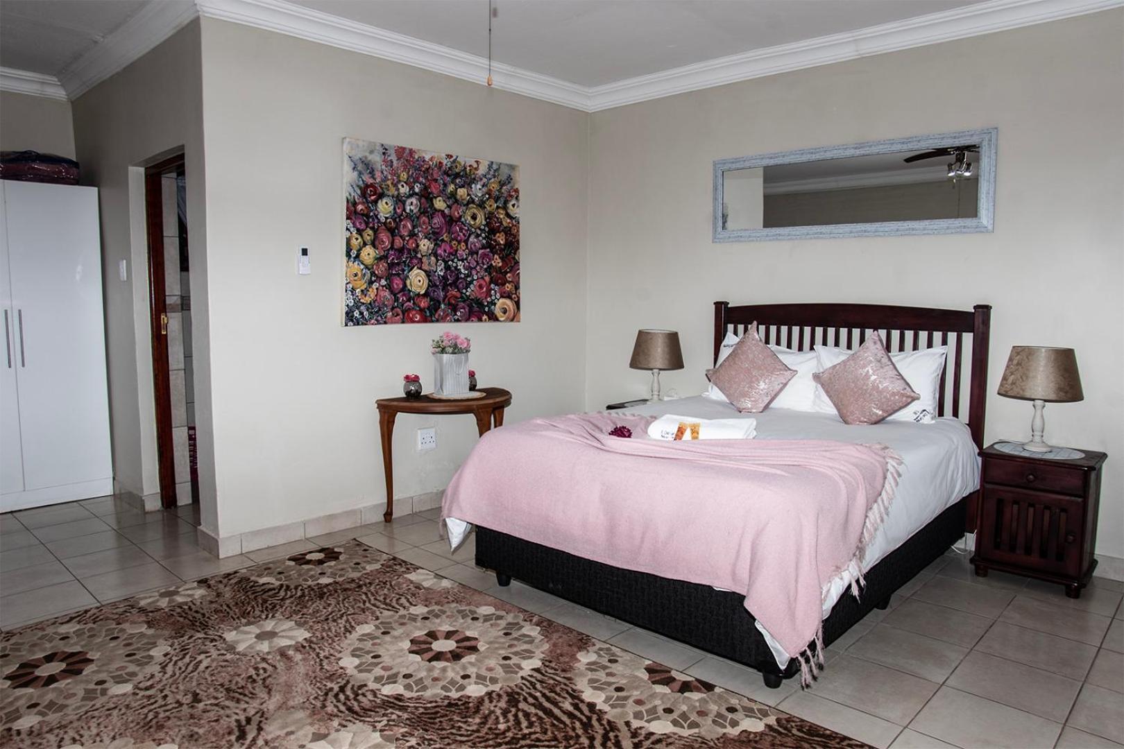 Dei Gratia Guest House Мусіна Екстер'єр фото