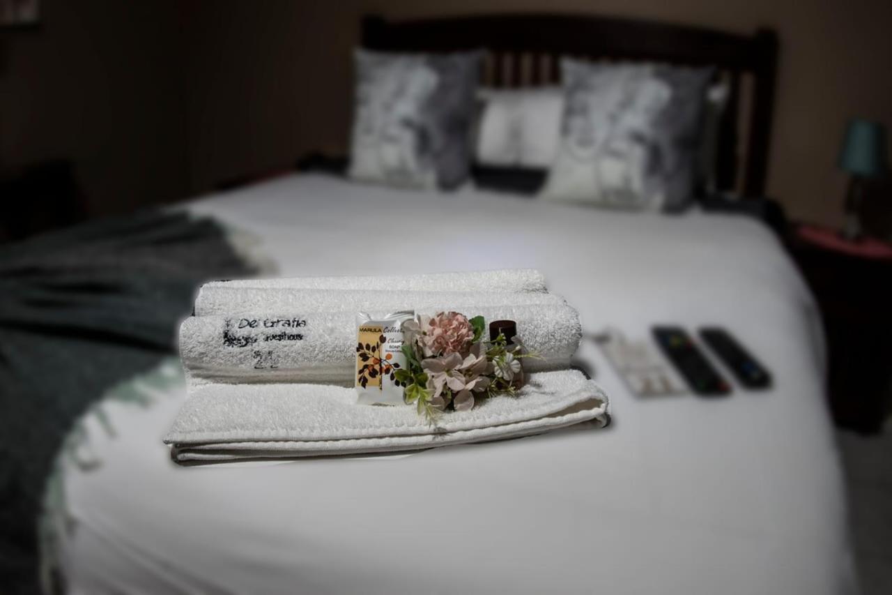 Dei Gratia Guest House Мусіна Екстер'єр фото